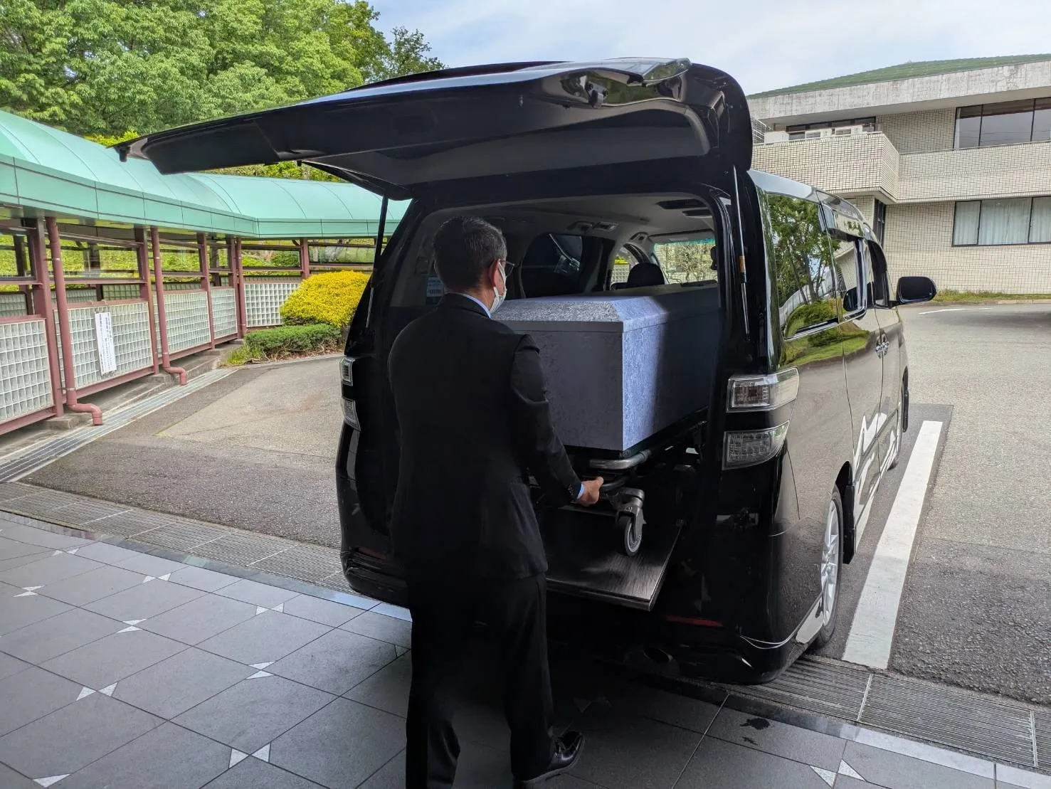 町田市A様、南多摩斎場にて家族6名での火葬式(直葬)