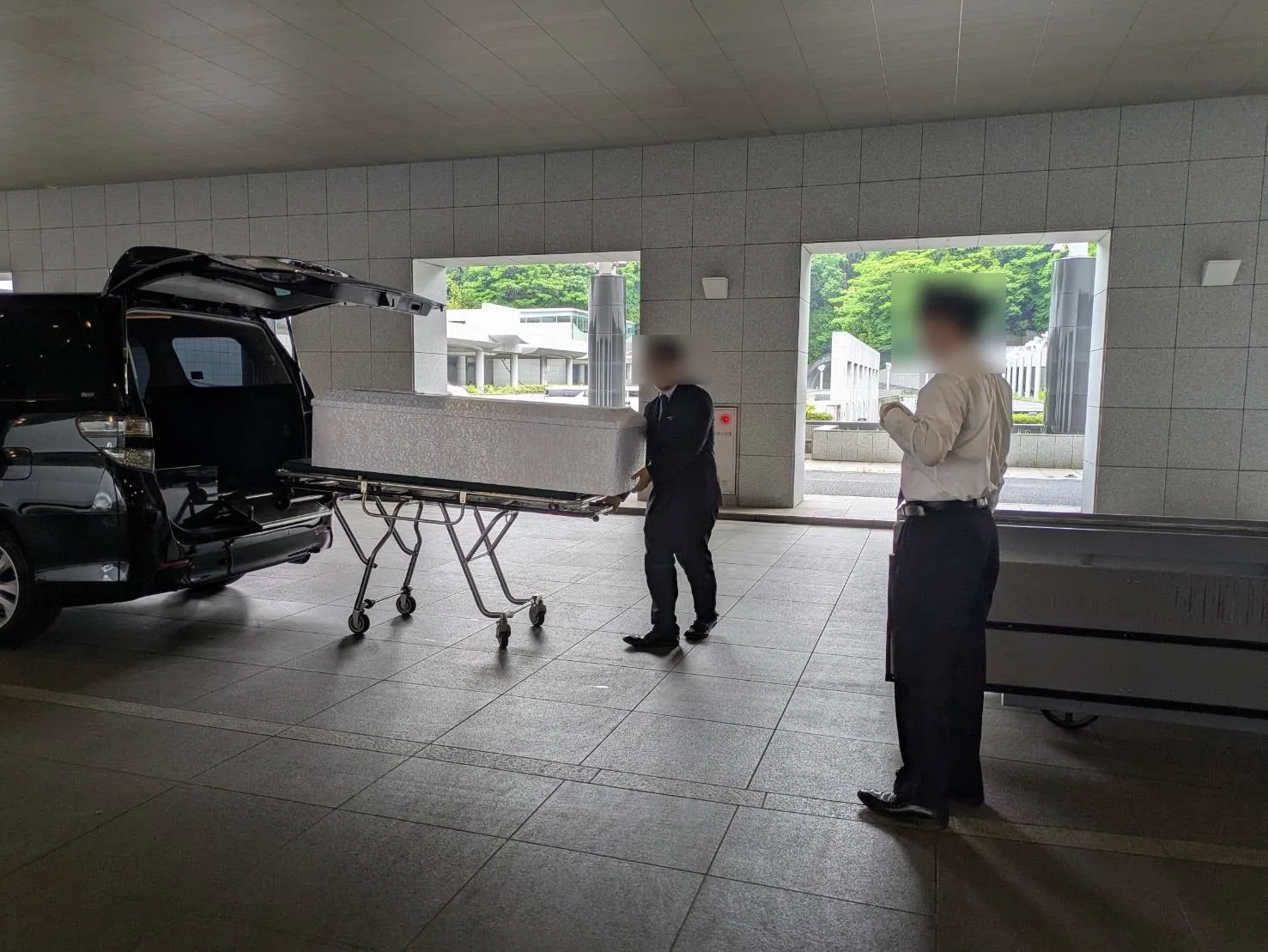 横浜市北部斎場にて家族4名での火葬式(直葬)